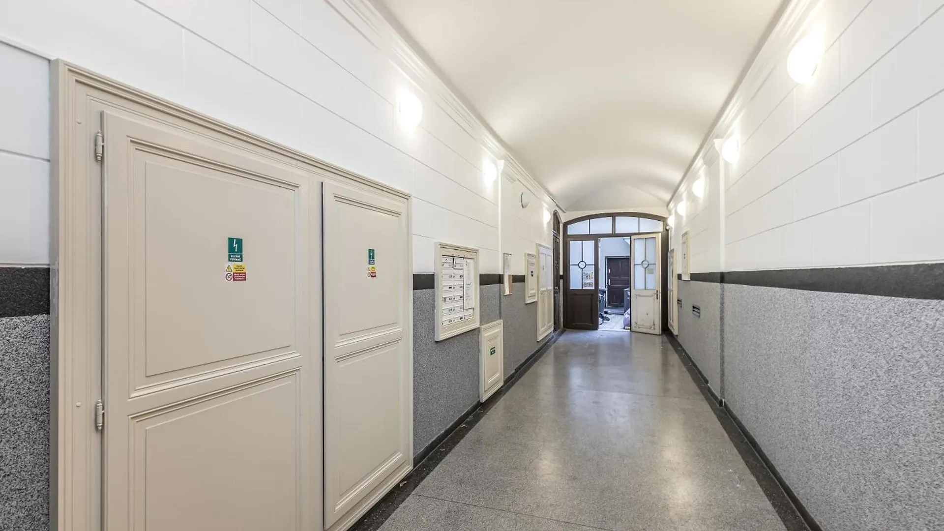 Selin Apartments Prague