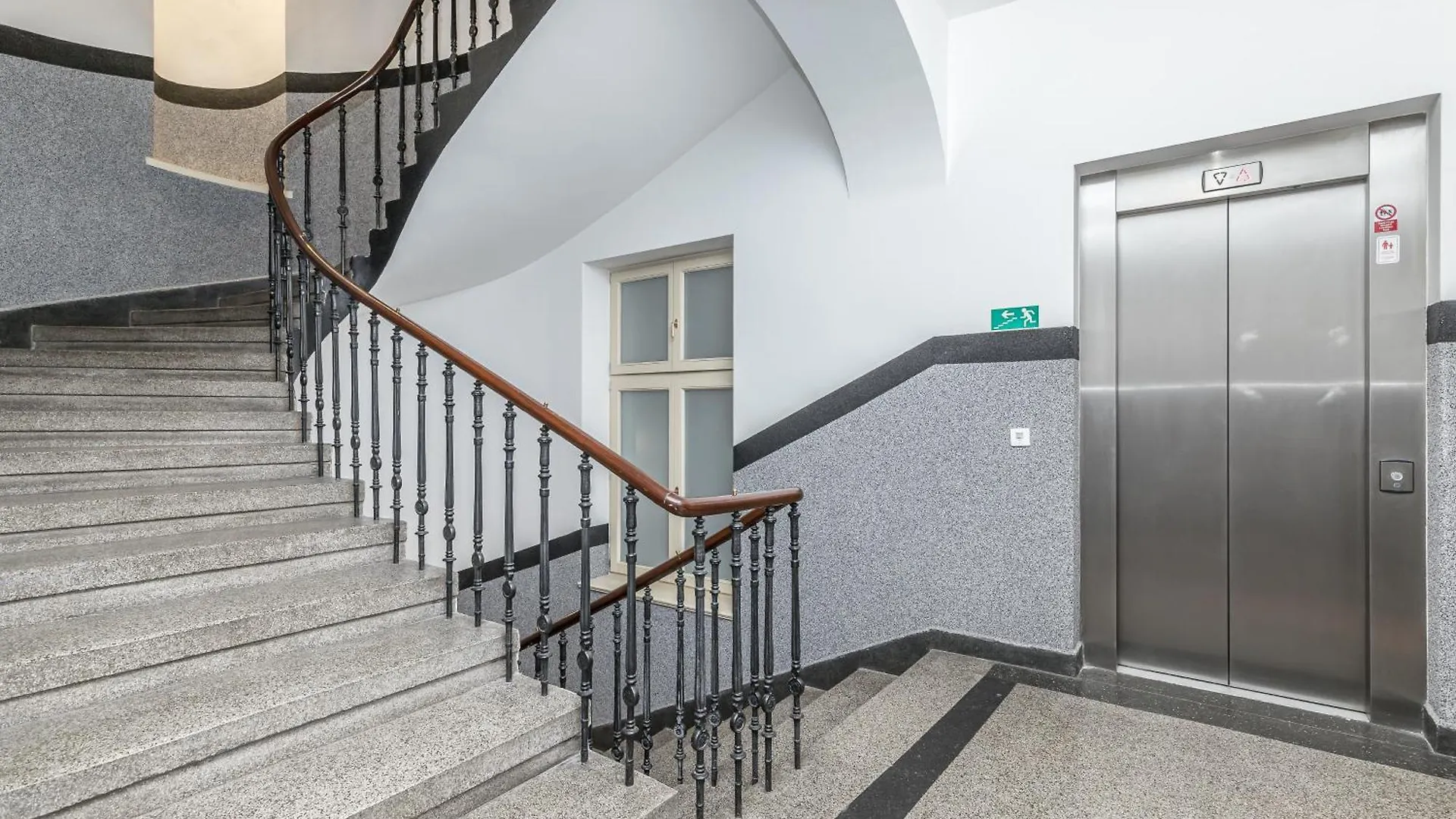 Selin Apartments Prague